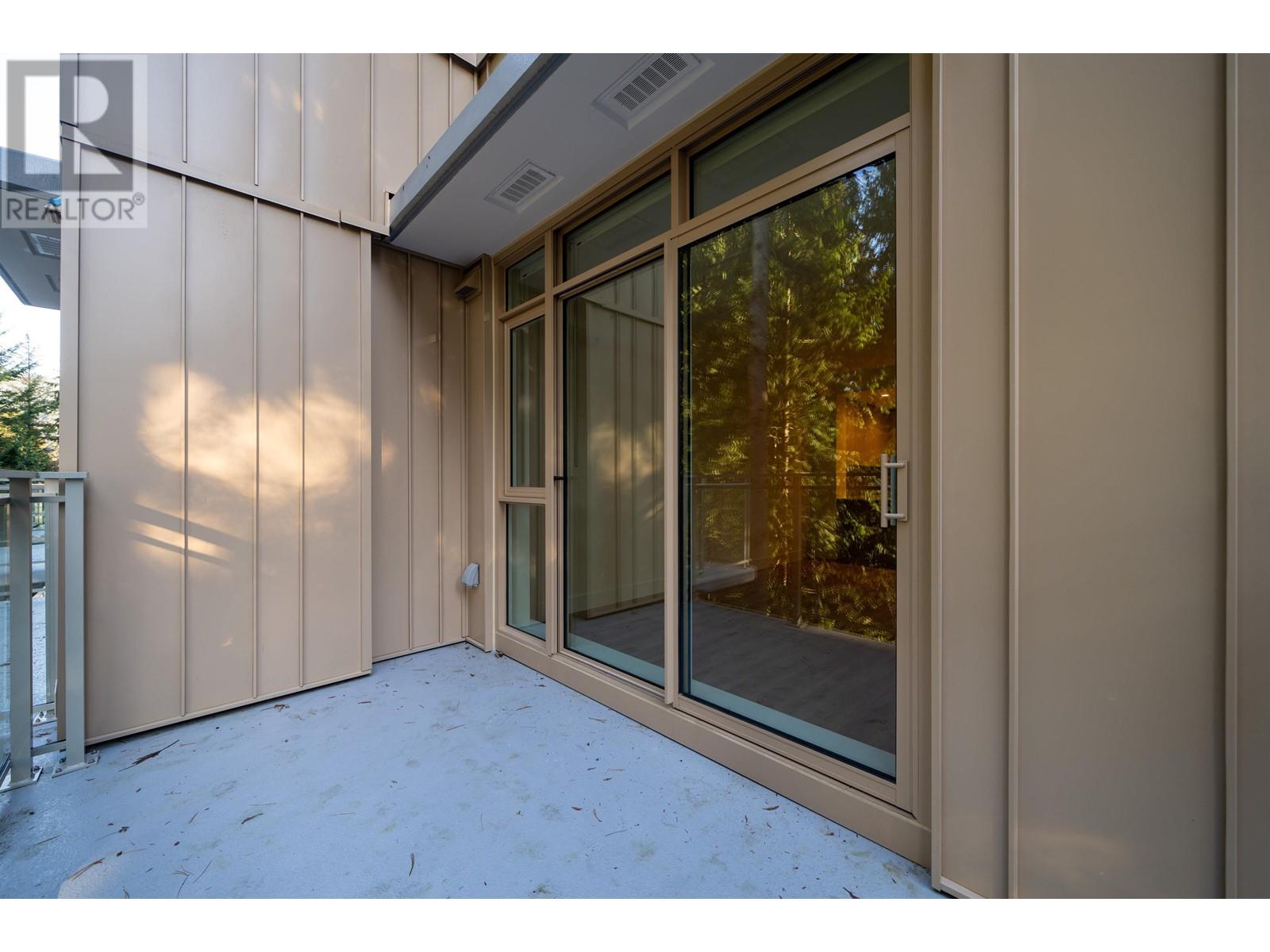 202 2325 EMERY COURT, North Vancouver real estate listing R2958388