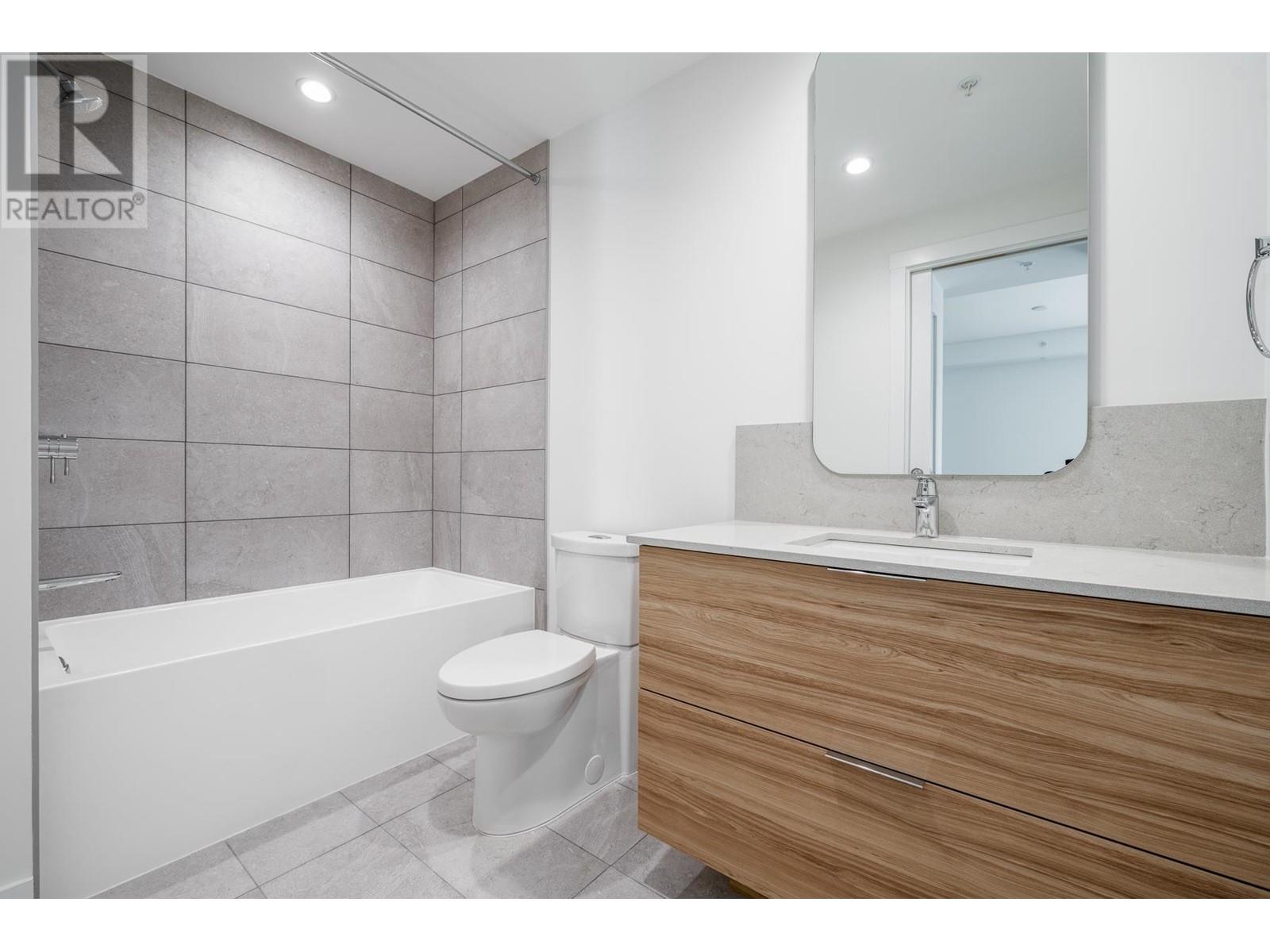 202 2325 EMERY COURT, North Vancouver real estate listing R2958388