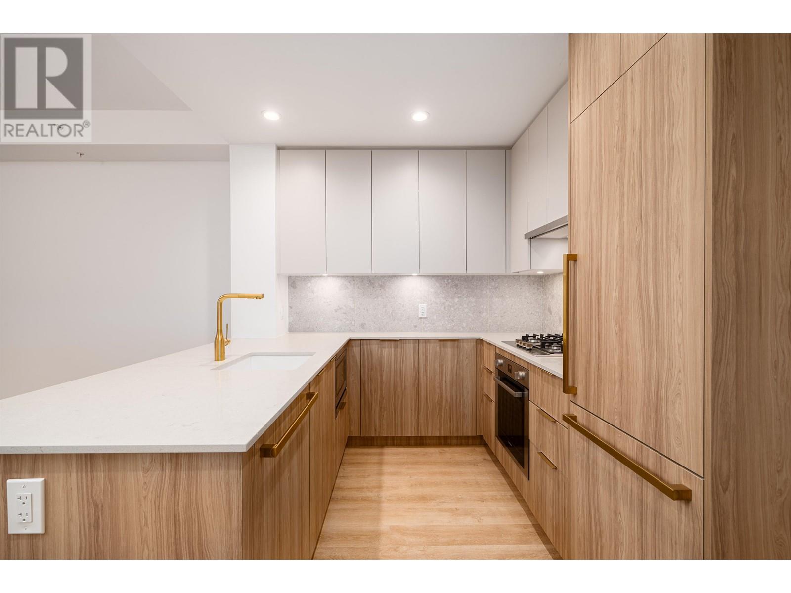 202 2325 EMERY COURT, North Vancouver real estate listing R2958388