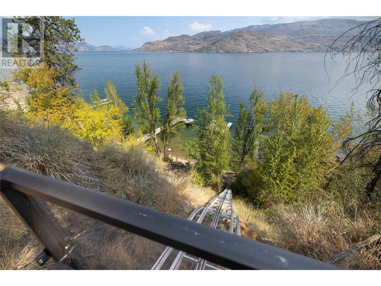  7192 Brent Road, Peachland