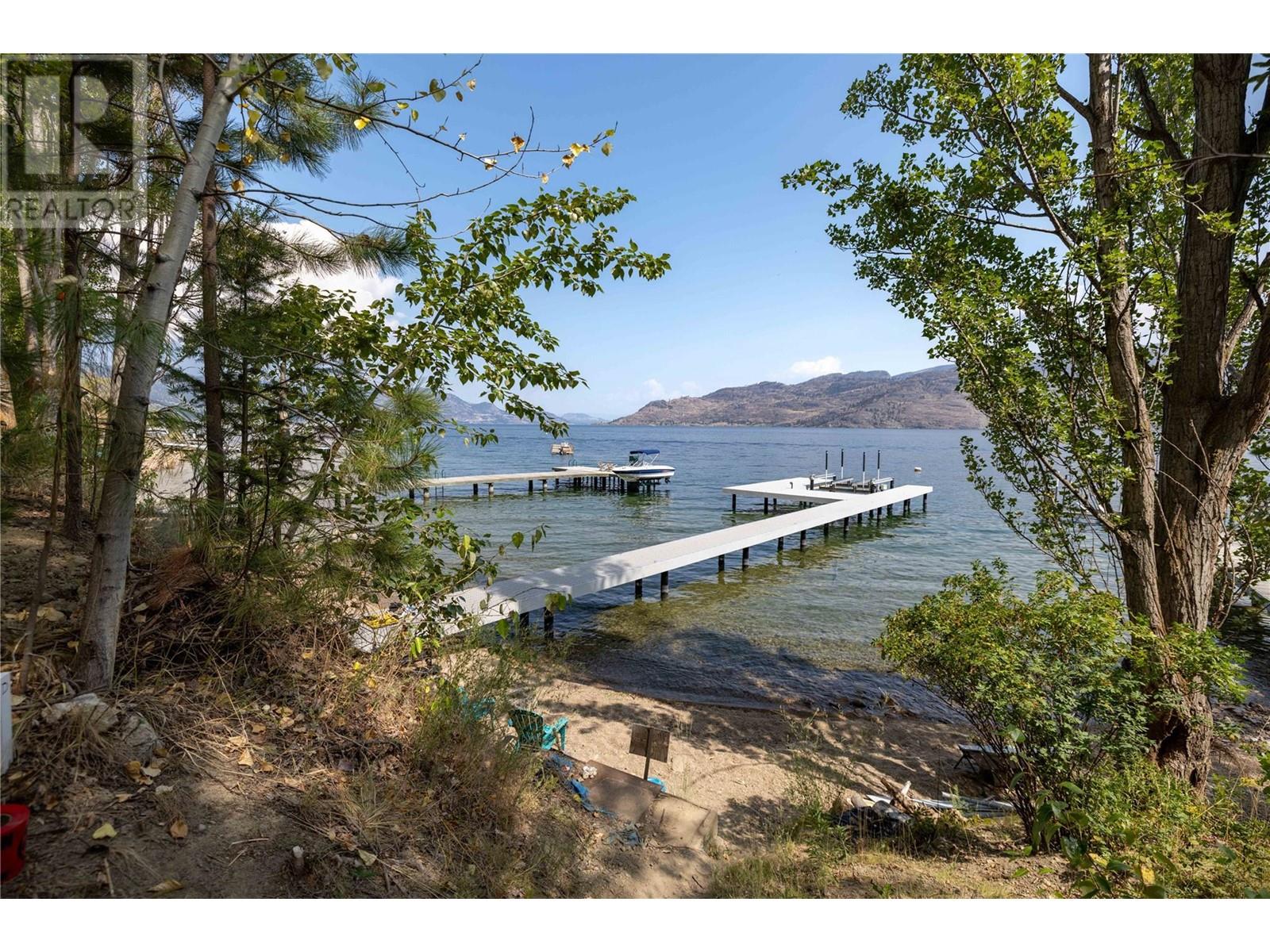  7192 Brent Road, Peachland