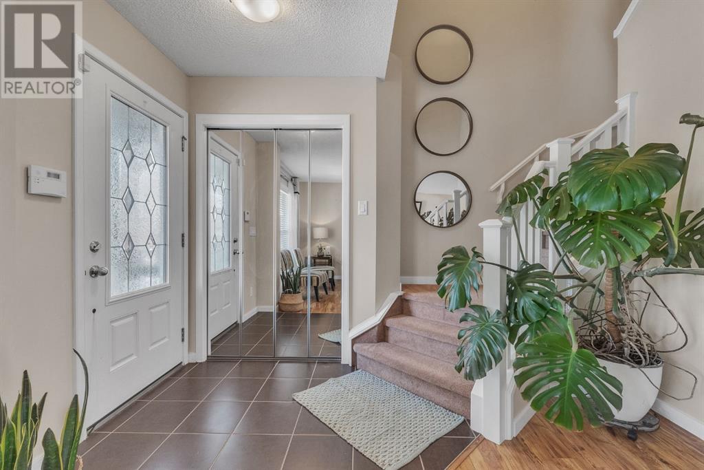 Single Family House for Sale in  New Brighton Drive SE New Brighton Calgary 