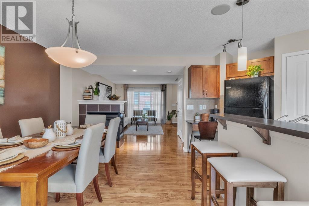Single Family House for Sale in  New Brighton Drive SE New Brighton Calgary 
