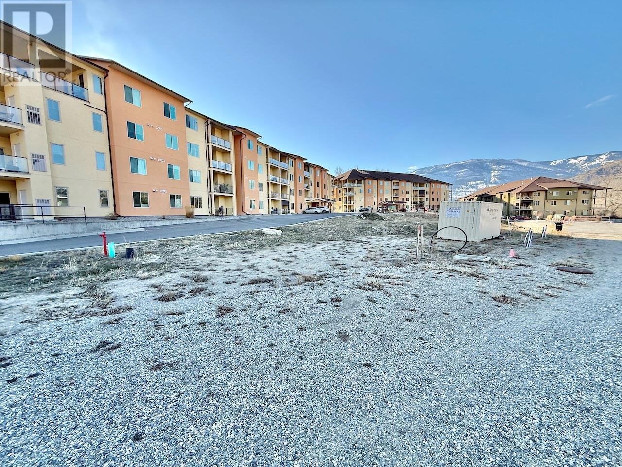 937 Spillway Road, Oliver