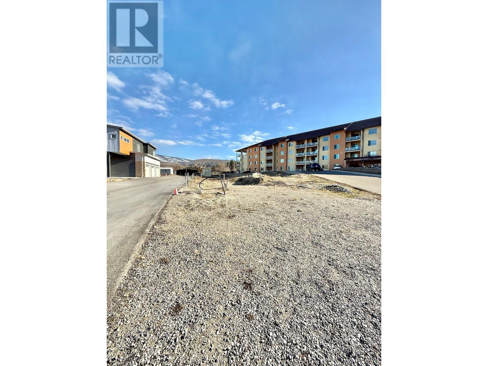  937 Spillway Road, Oliver