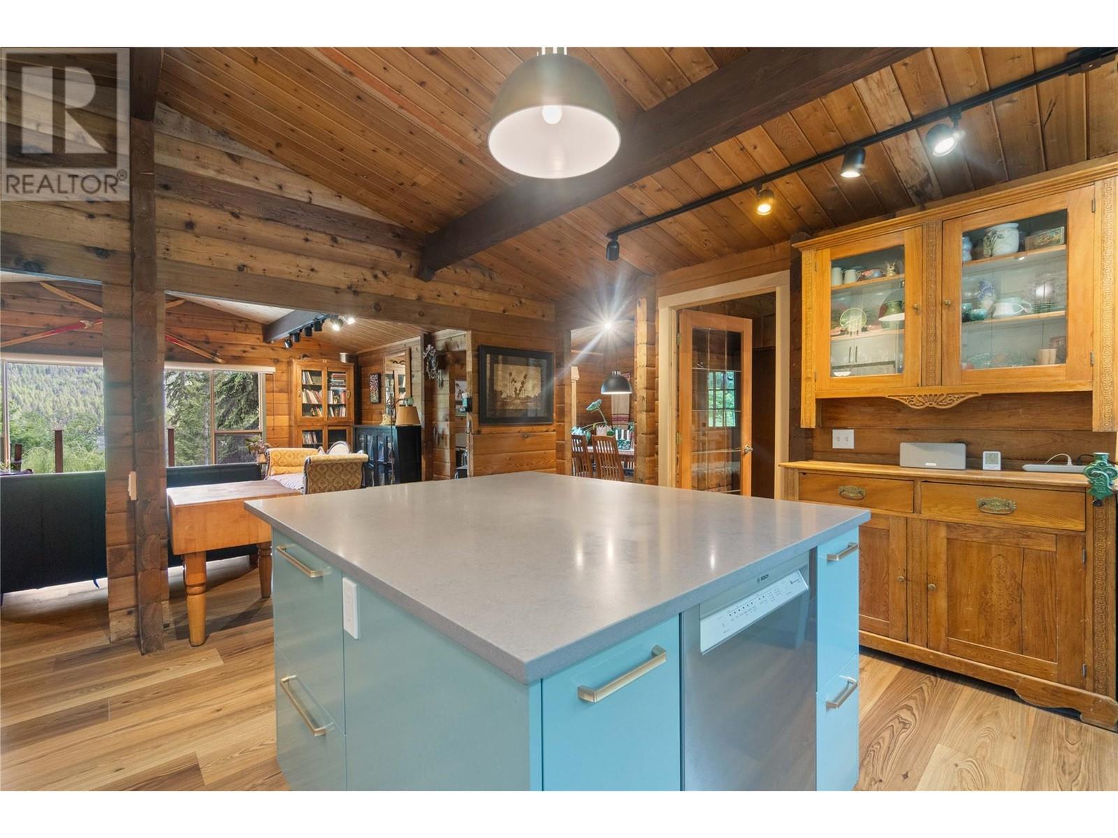  781 Gardom Lake Road, Enderby
