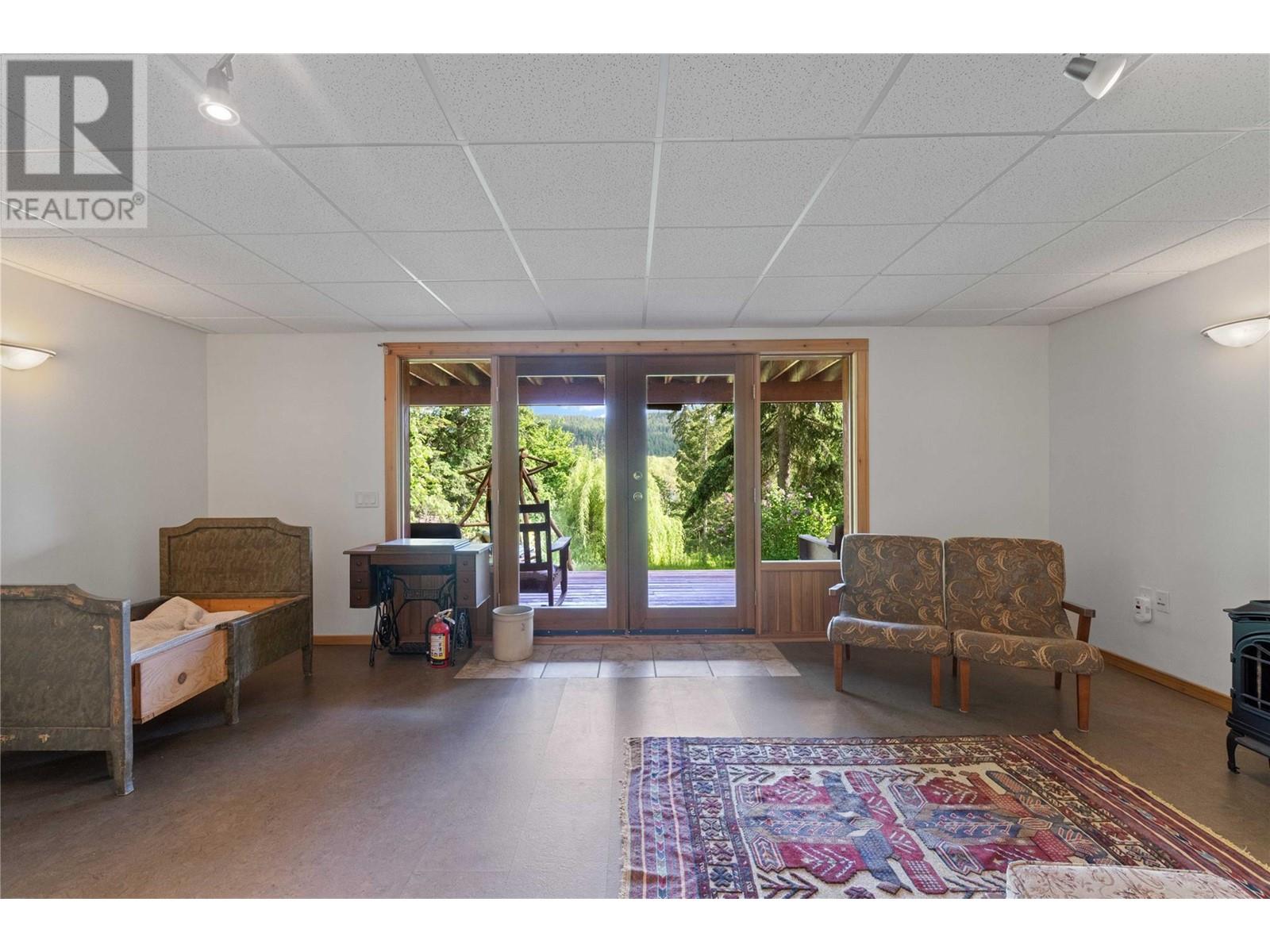  781 Gardom Lake Road, Enderby