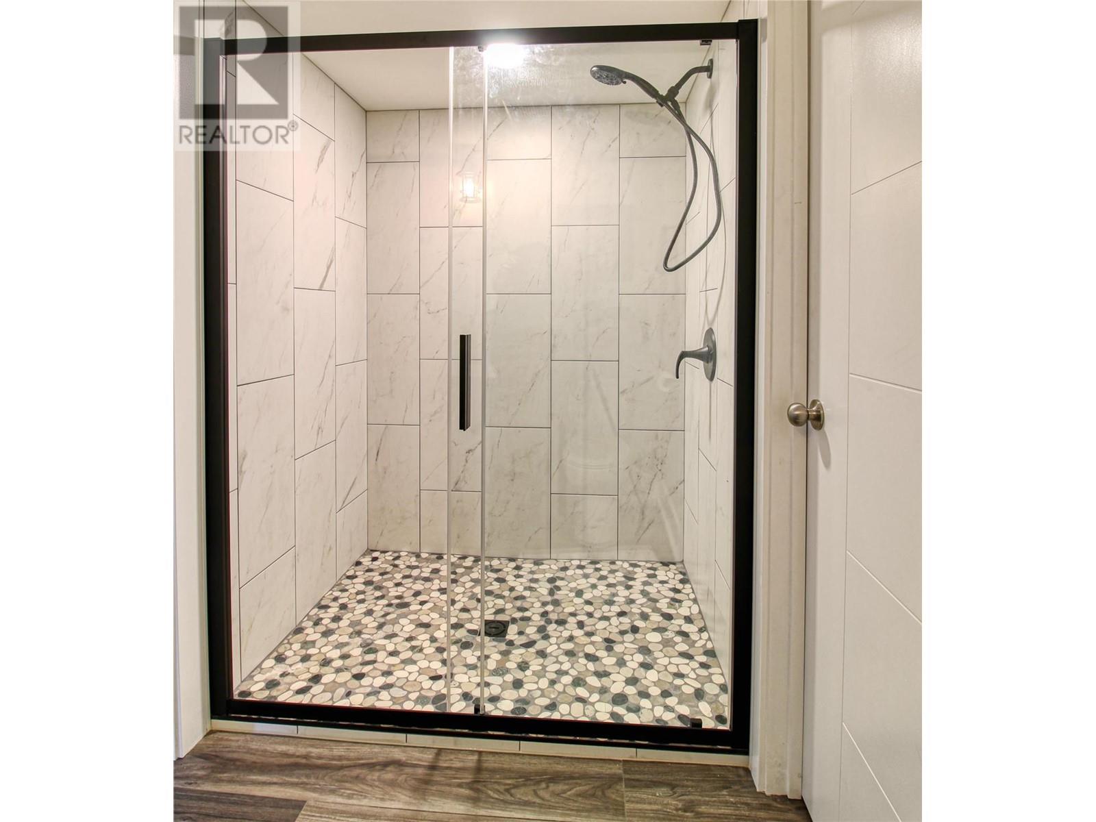 302 6742 Marbella Loop, Kelowna