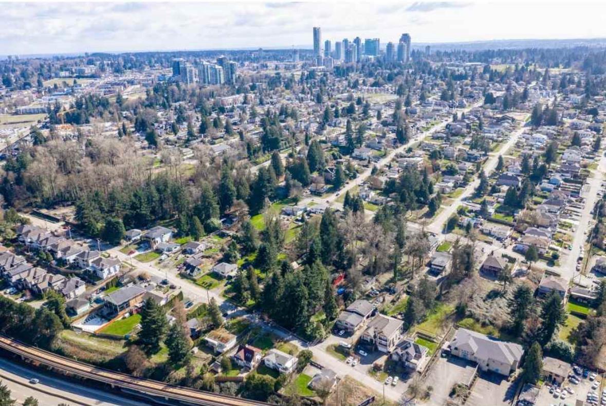 Photo 6 of 12956 112 Avenue, Surrey BC