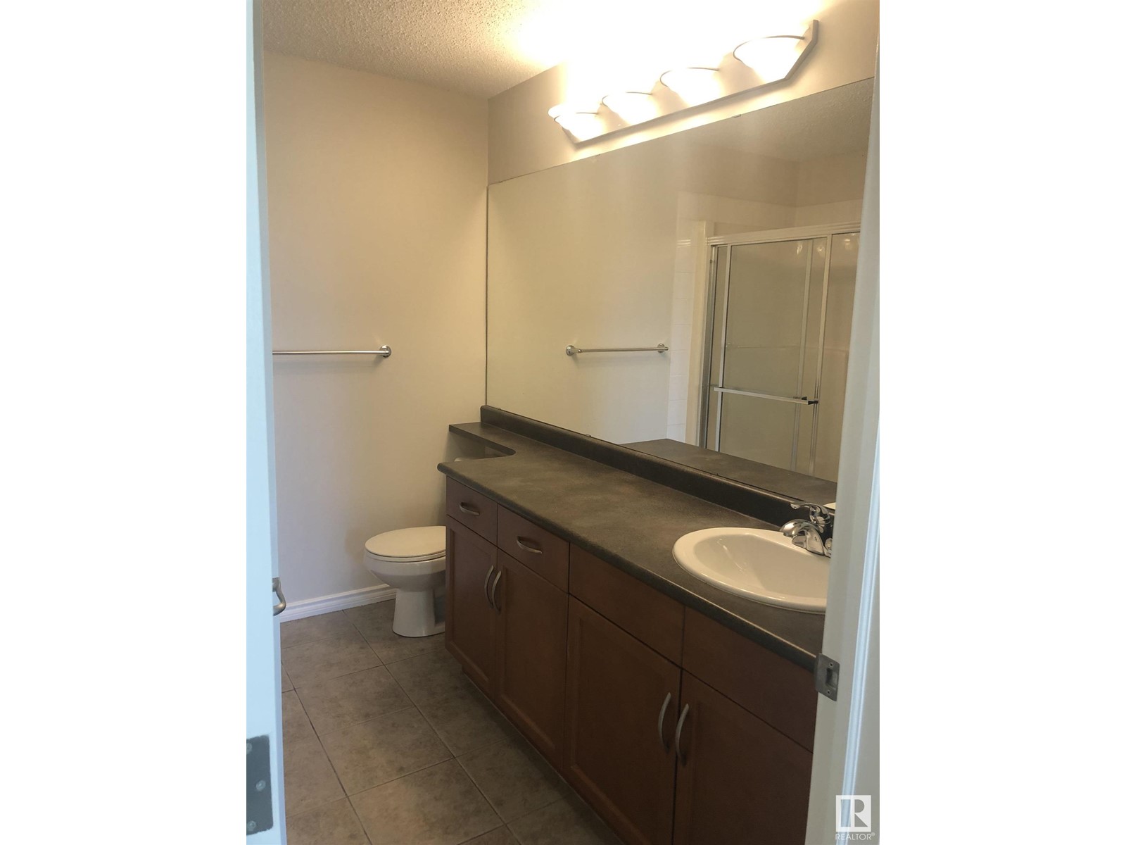 Photo 14 of 343 2436 Guardian Rd Nw, Edmonton AB