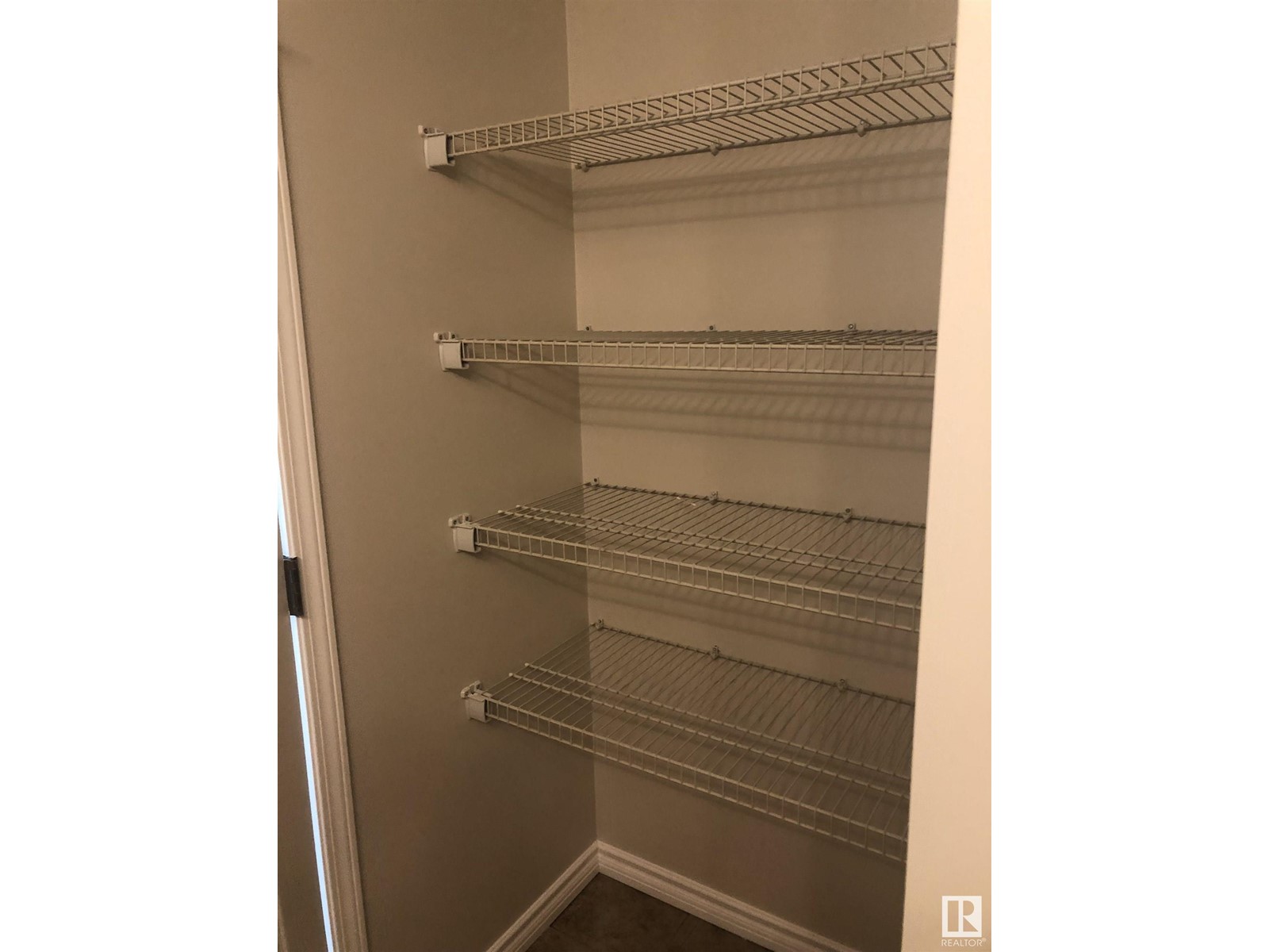 Photo 16 of 343 2436 Guardian Rd Nw, Edmonton AB