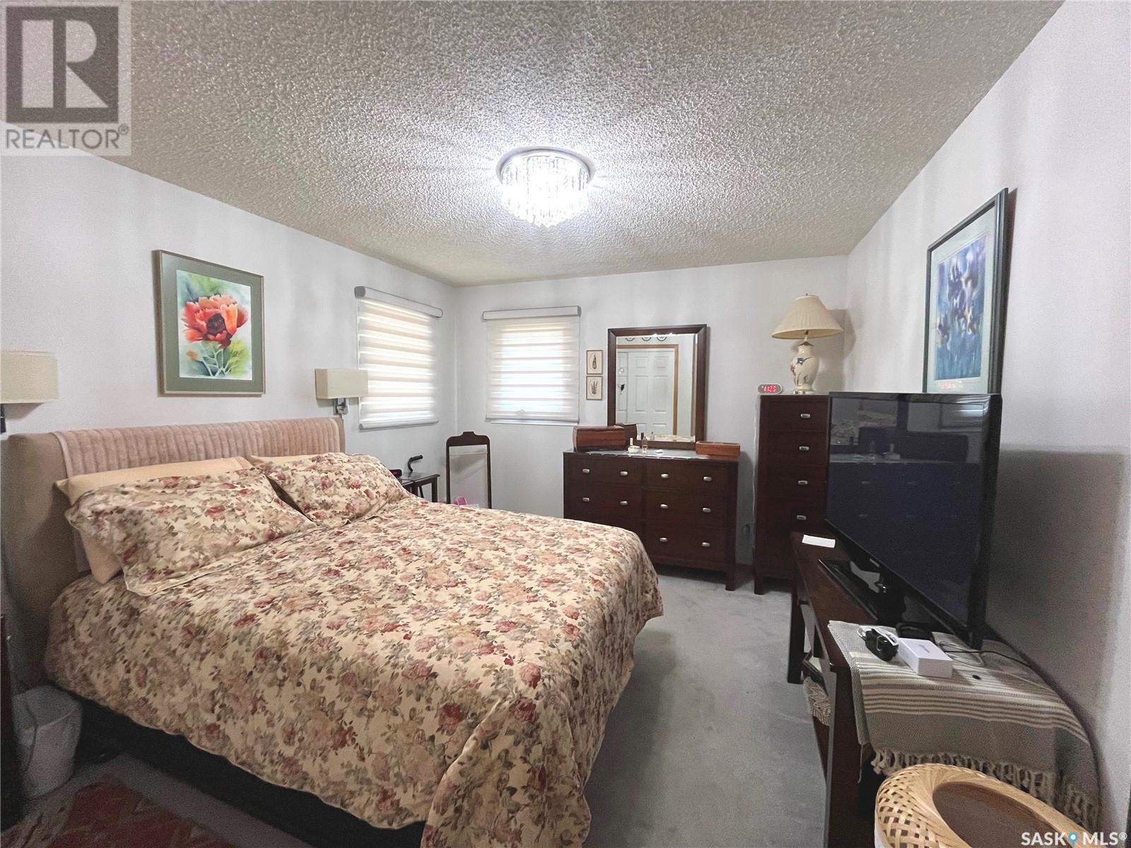 Photo 5 of 315 Hudson Avenue, Fort Quappelle SK