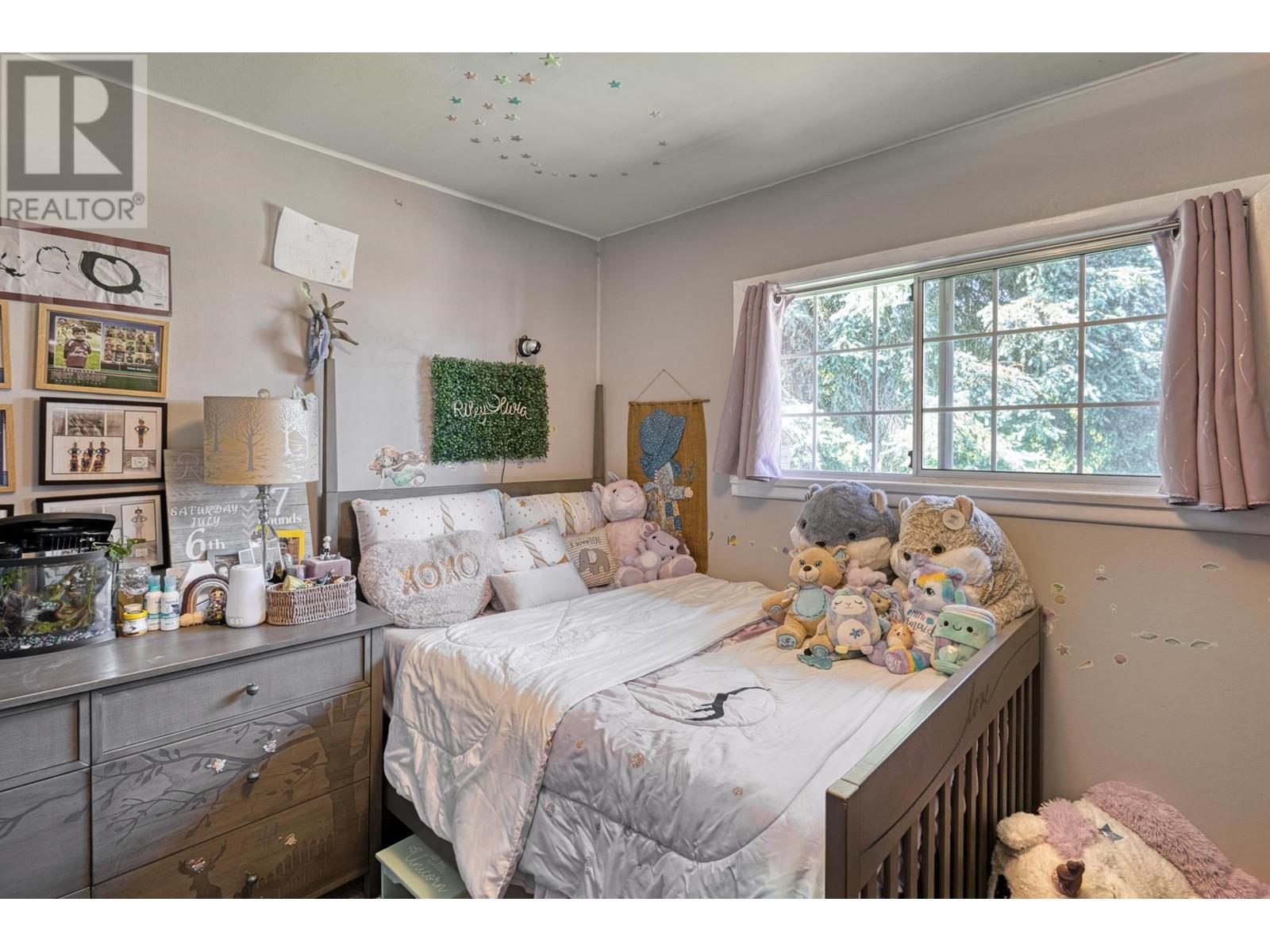 914 MACINTOSH STREET, Coquitlam real estate listing R3008333