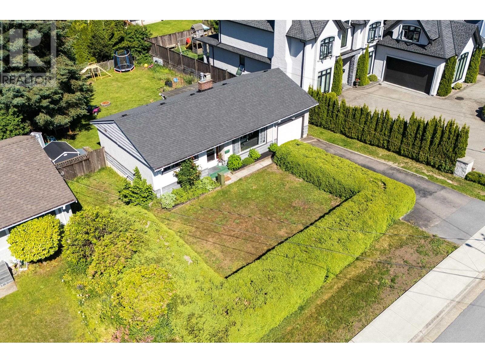 914 MACINTOSH STREET, Coquitlam real estate listing R3008333