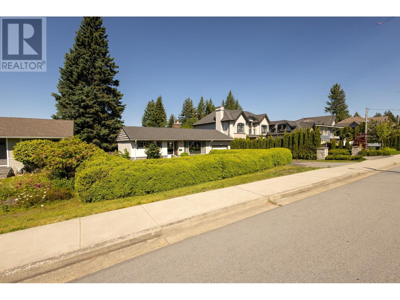 914 MACINTOSH STREET, Coquitlam real estate listing R3008333