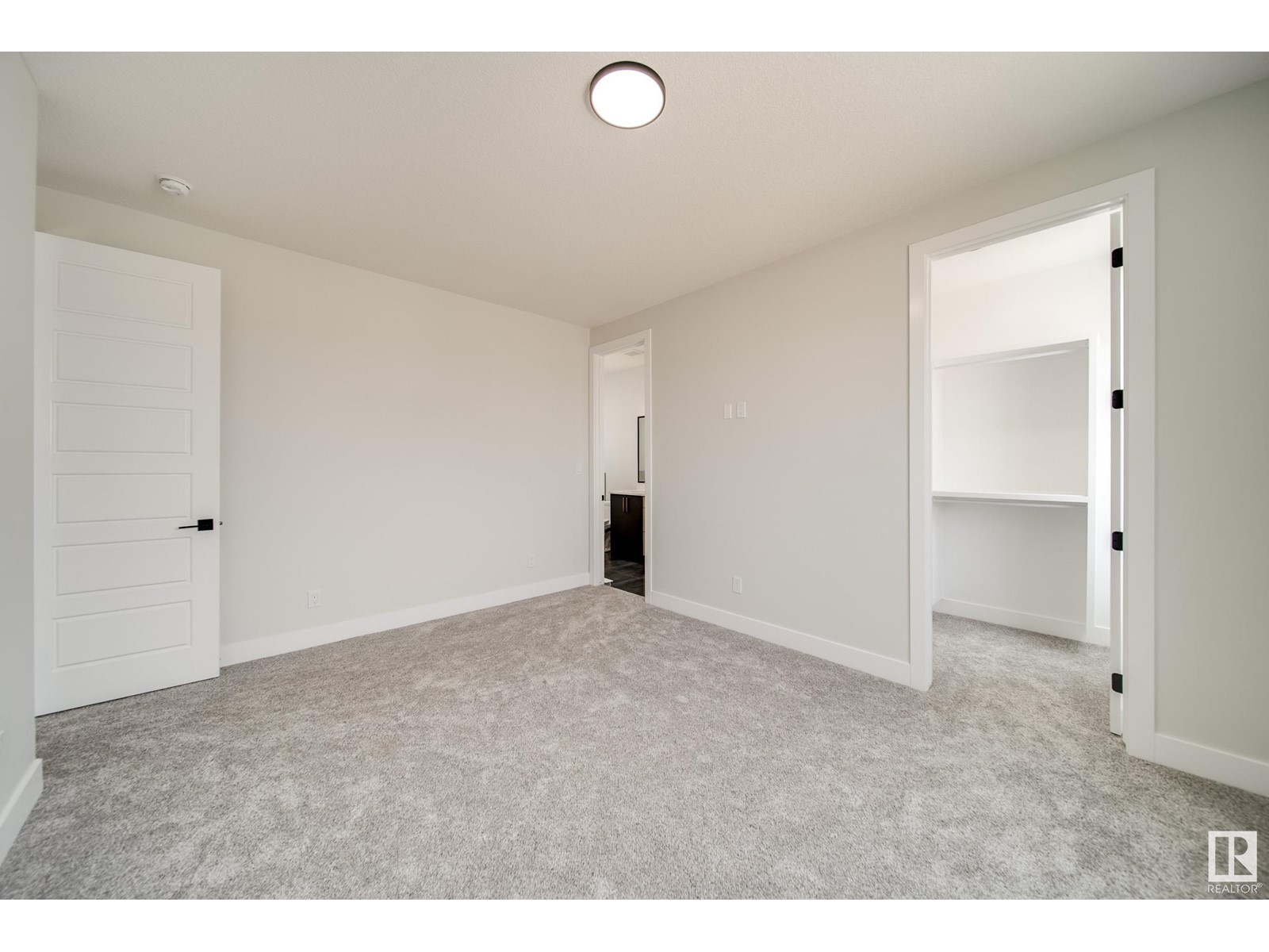 17043 45 ST NW, Edmonton