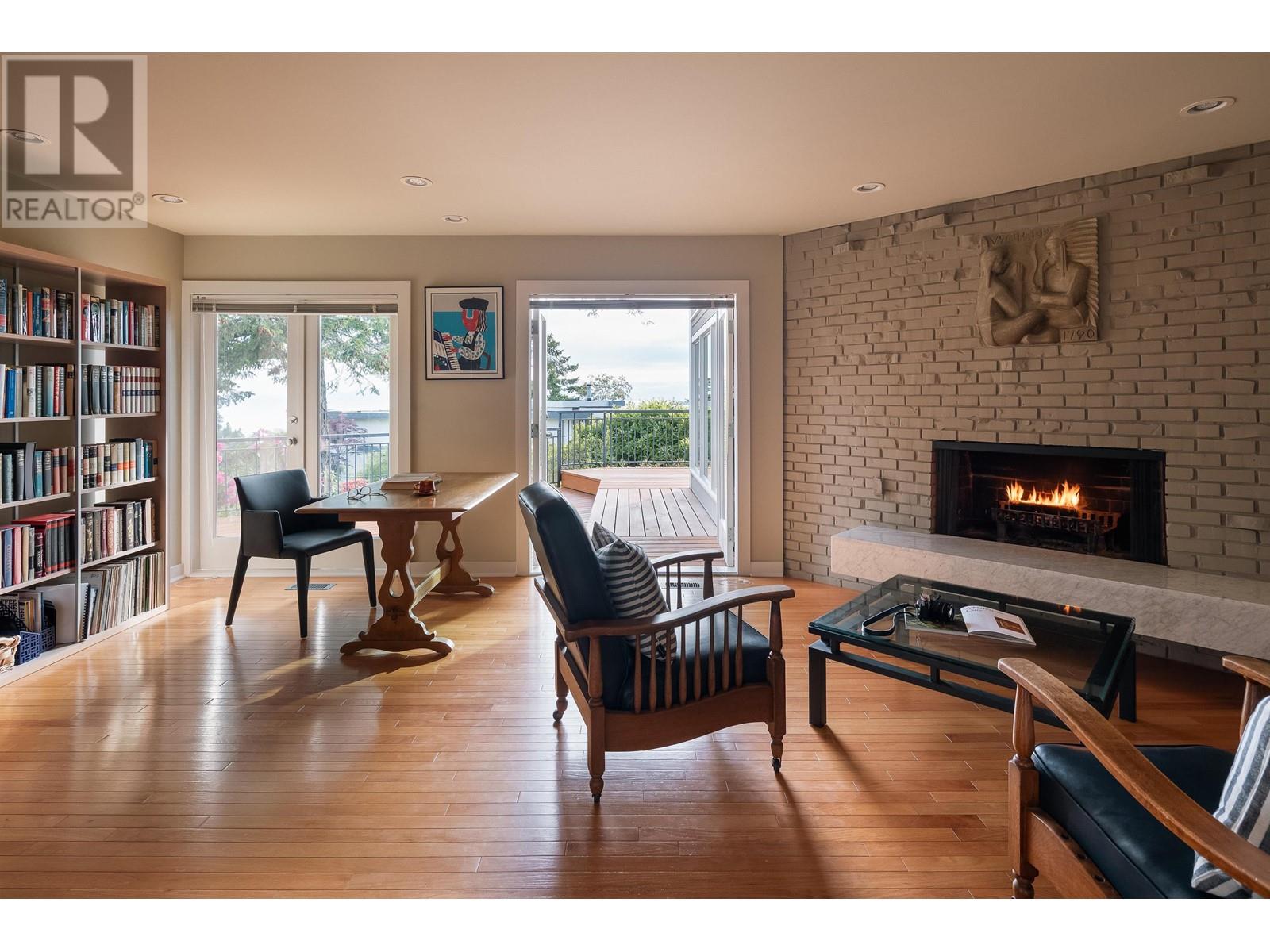 5634 WESTPORT ROAD, West Vancouver