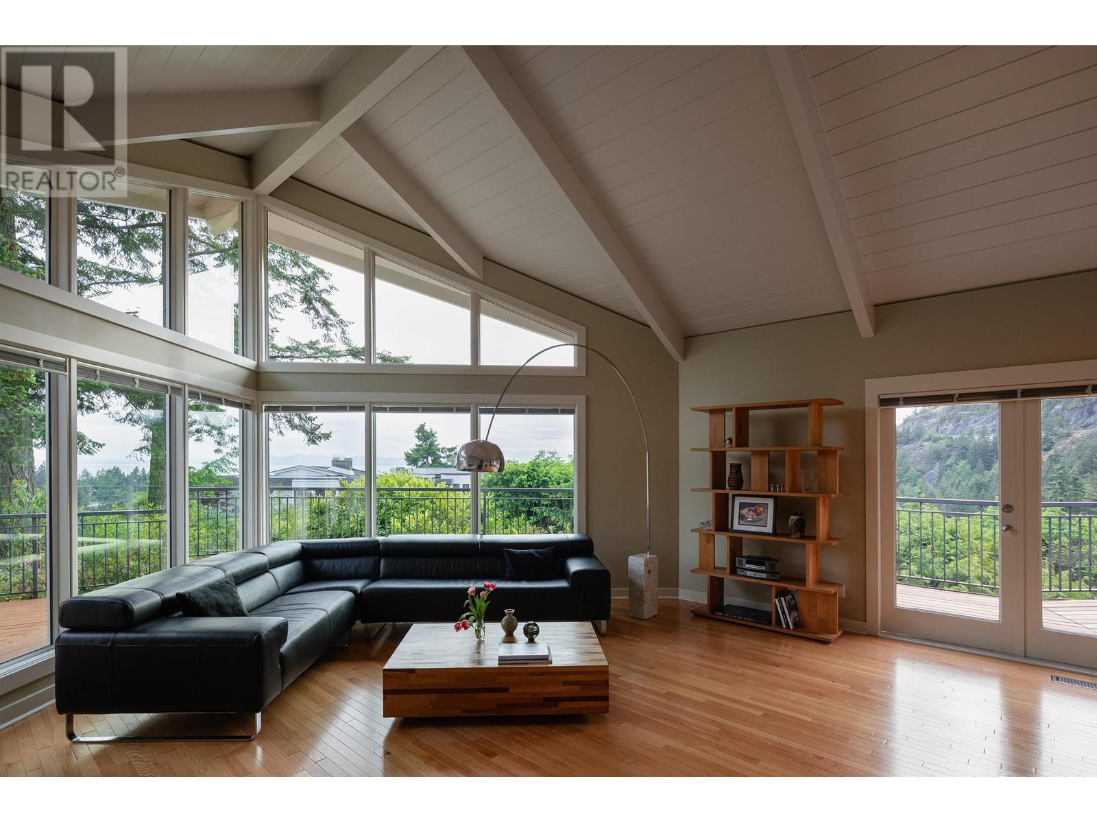 5634 WESTPORT ROAD, West Vancouver