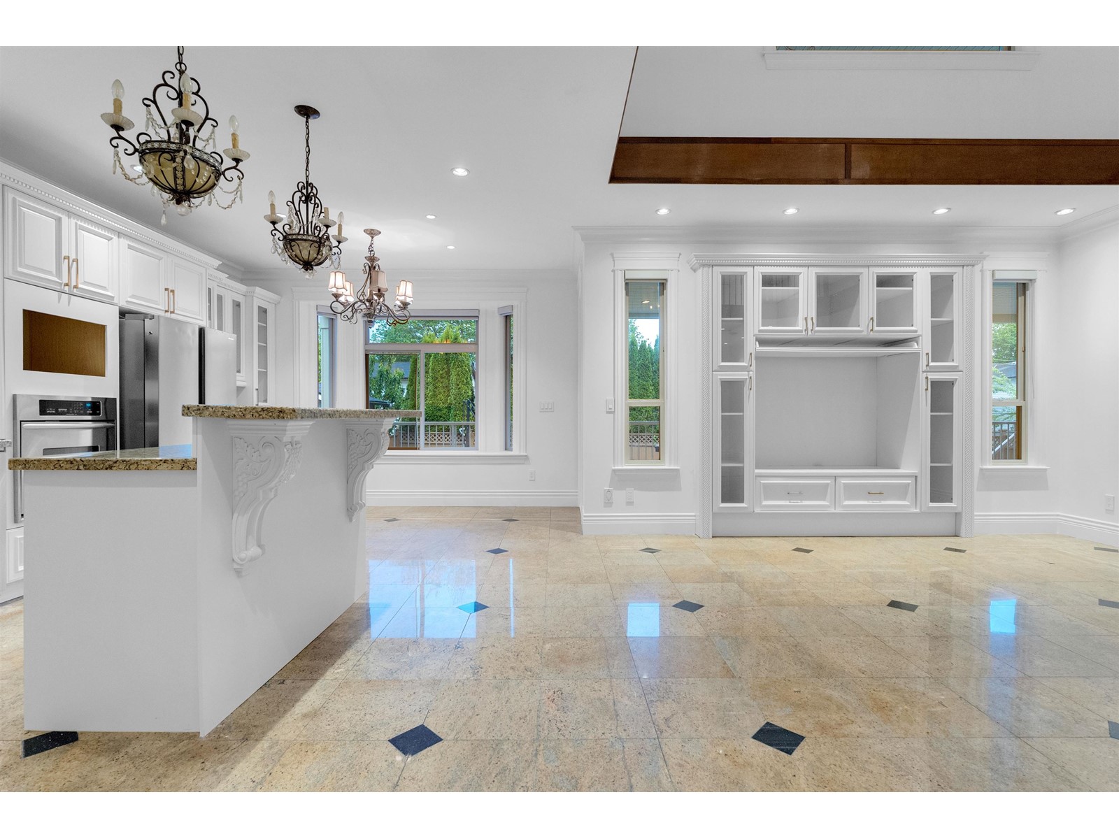 Photo 10 of 6290 129 A Street, Surrey BC