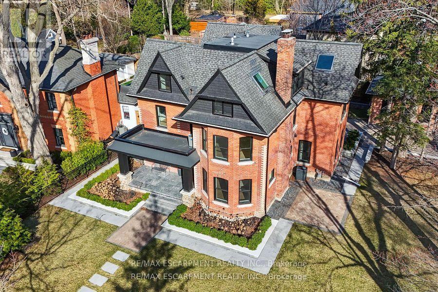 Photo 21 of 2187 Lakeshore Road, Burlington ON