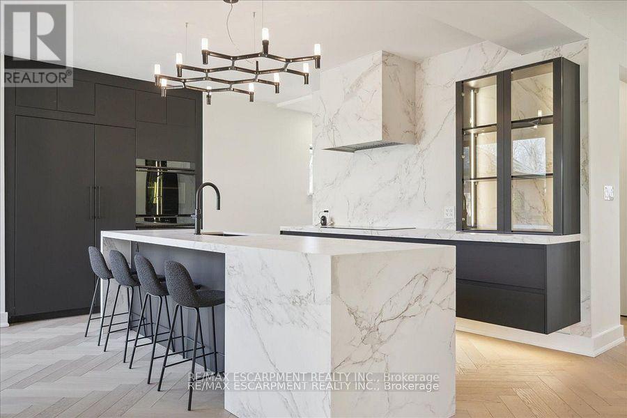 Photo 30 of 2187 Lakeshore Road, Burlington ON