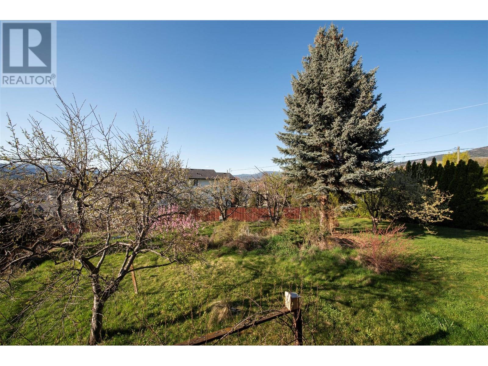  410 Seaford Road, Kelowna