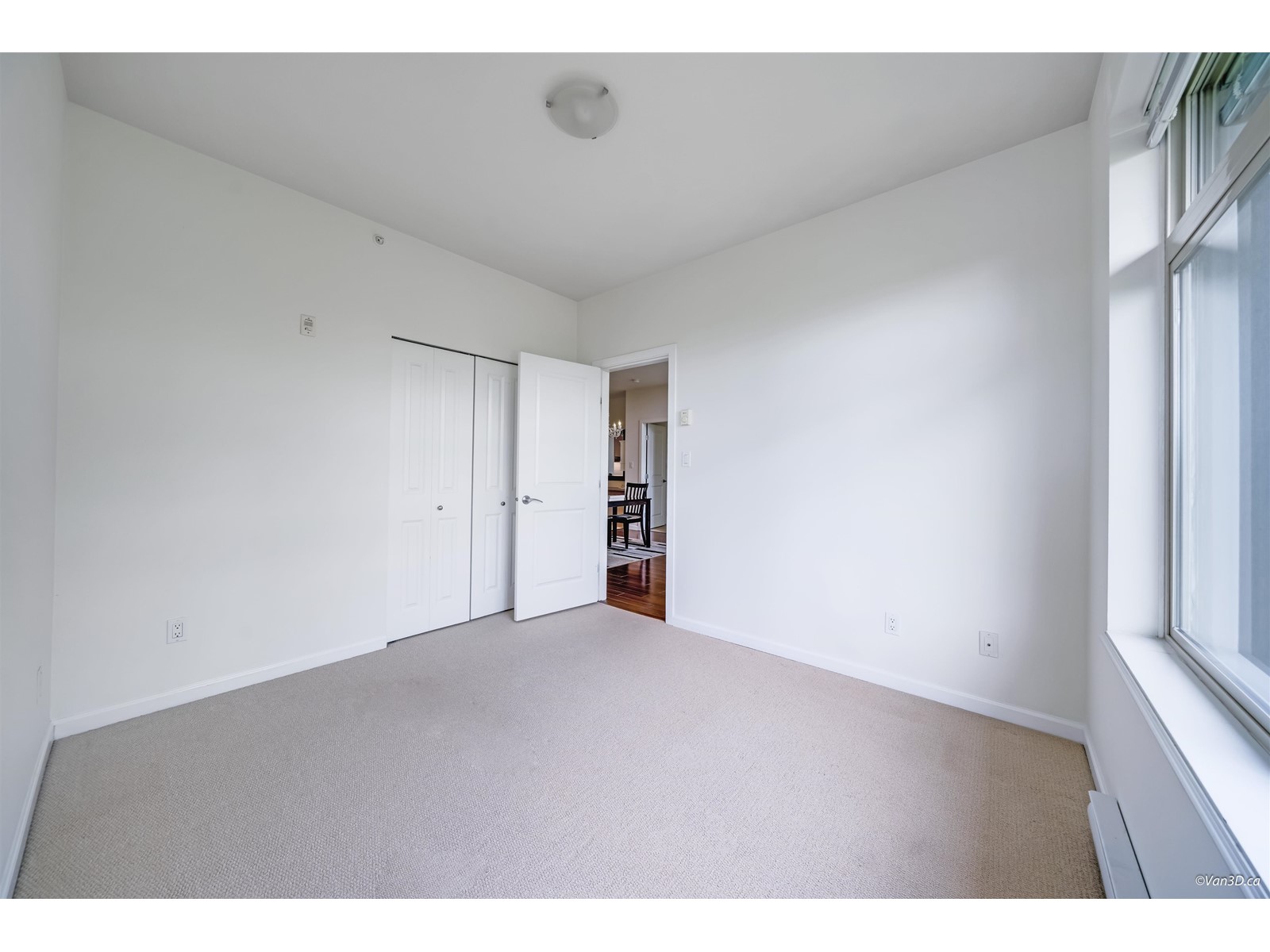 Photo 14 of 413 15322 101 Avenue, Surrey BC