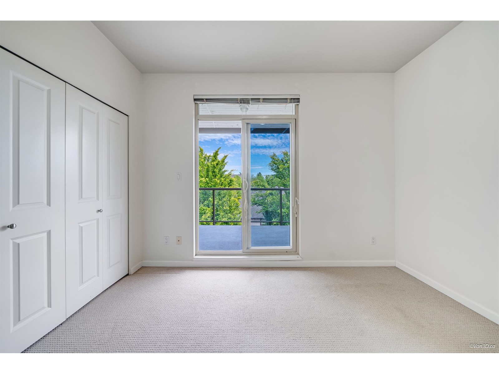 Photo 10 of 413 15322 101 Avenue, Surrey BC