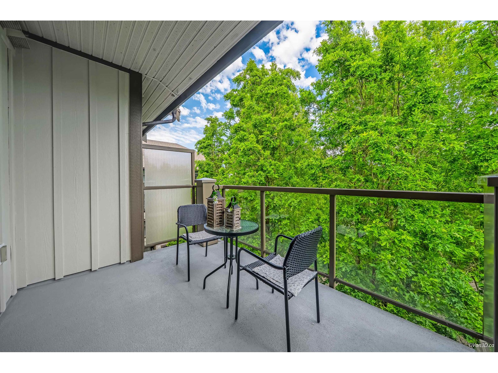 Photo 21 of 413 15322 101 Avenue, Surrey BC