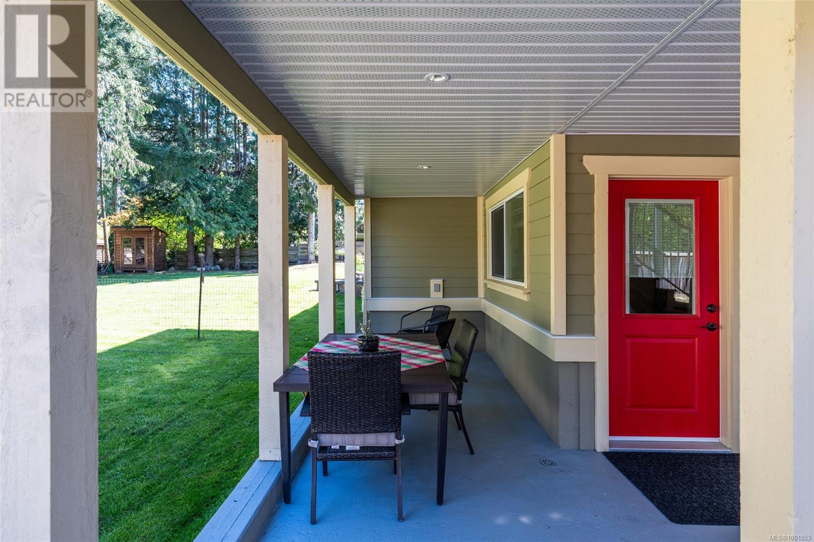 8545 Aldous Terrace, North Saanich