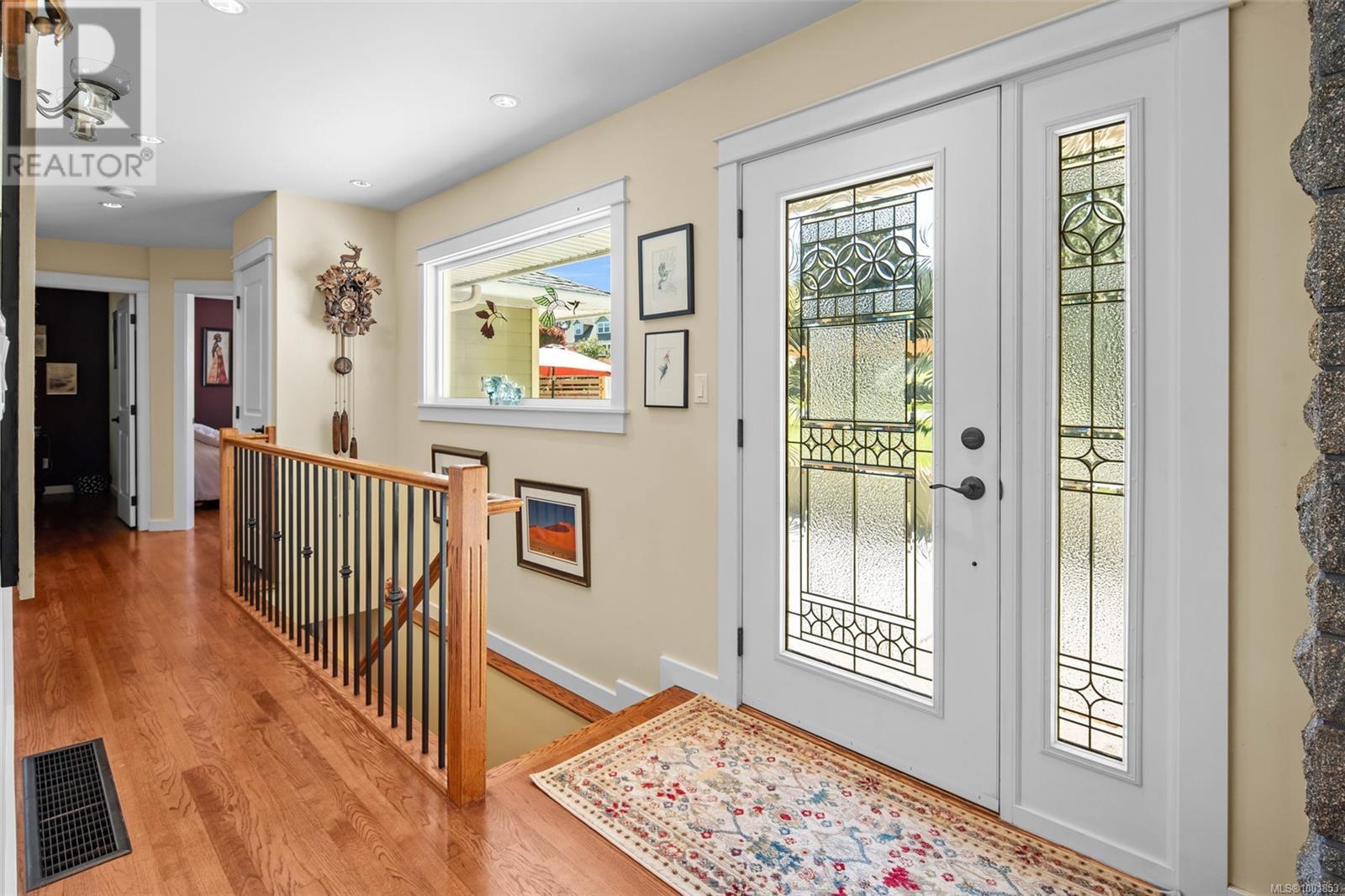  8545 Aldous Terrace, North Saanich