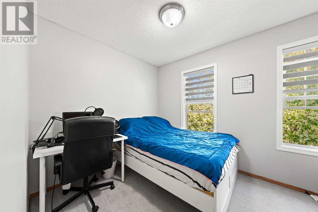 Single Family House for Sale in  Bridlewood Avenue SW Bridlewood Calgary 