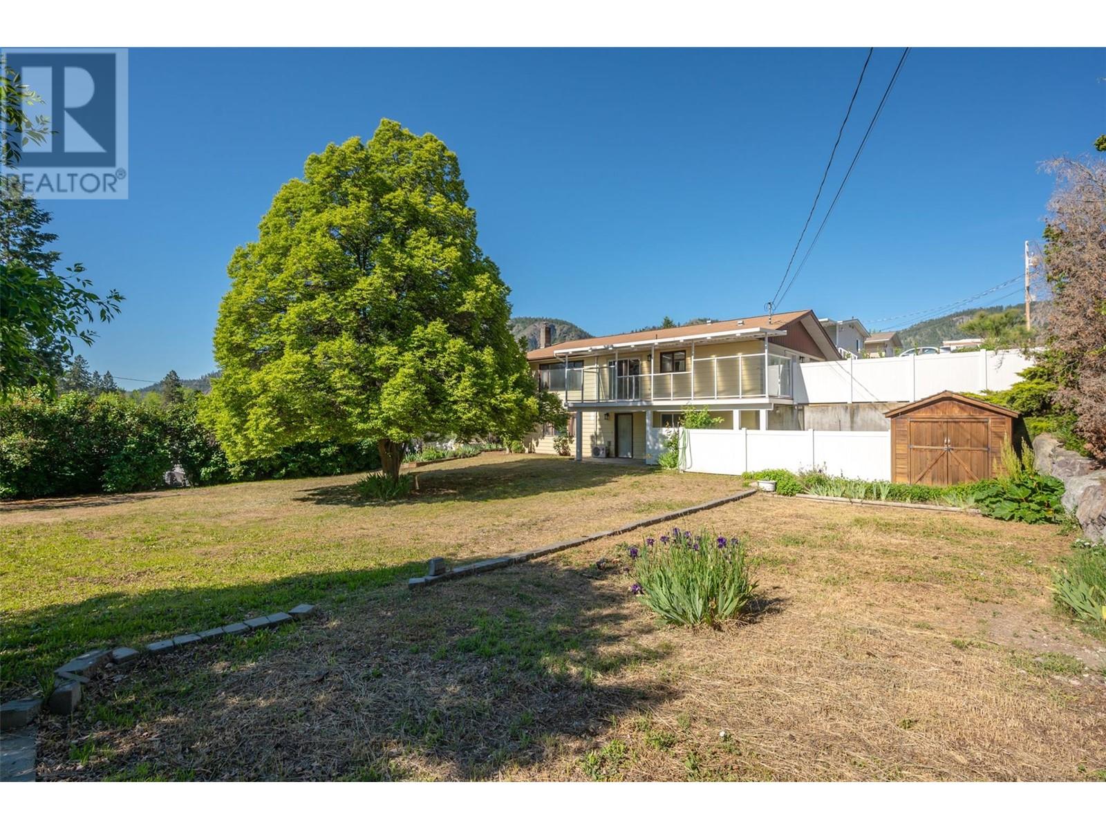  4465 Mallory Crescent, Okanagan Falls