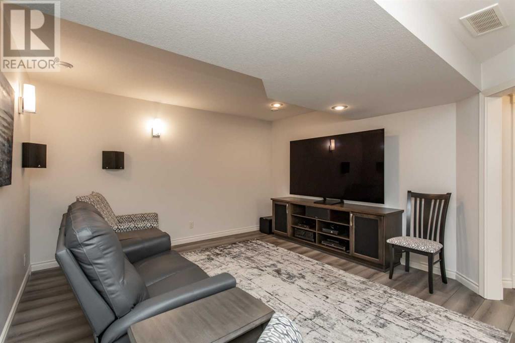 55 Vista Close, Red Deer