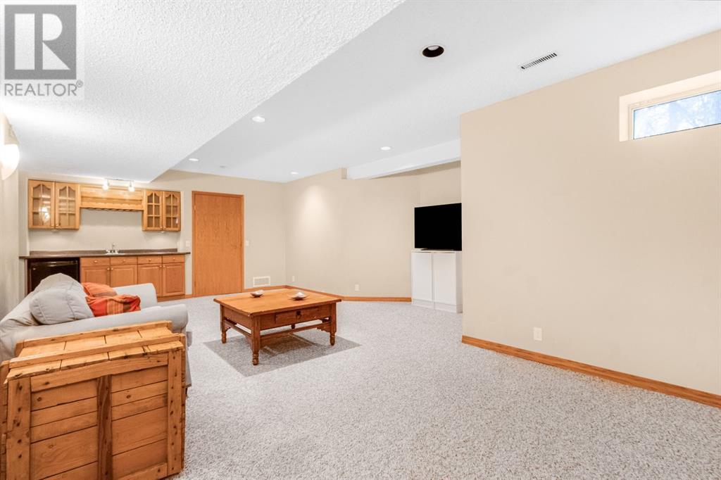 Photo 17 of 55 Hampshire Grove Nw, Calgary AB
