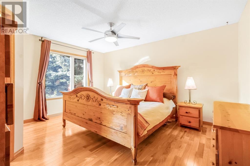 Photo 11 of 55 Hampshire Grove Nw, Calgary AB