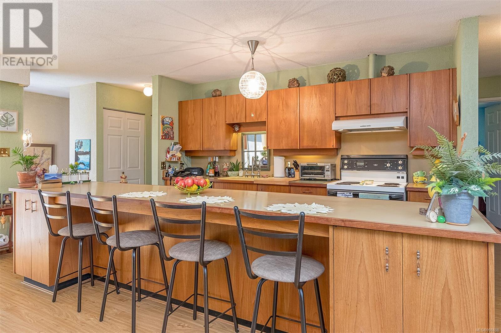 2374 Mill Rd, Nanaimo