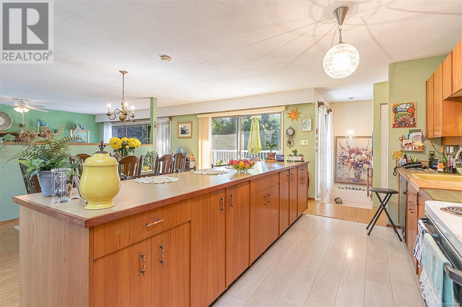 2374 Mill Rd, Nanaimo