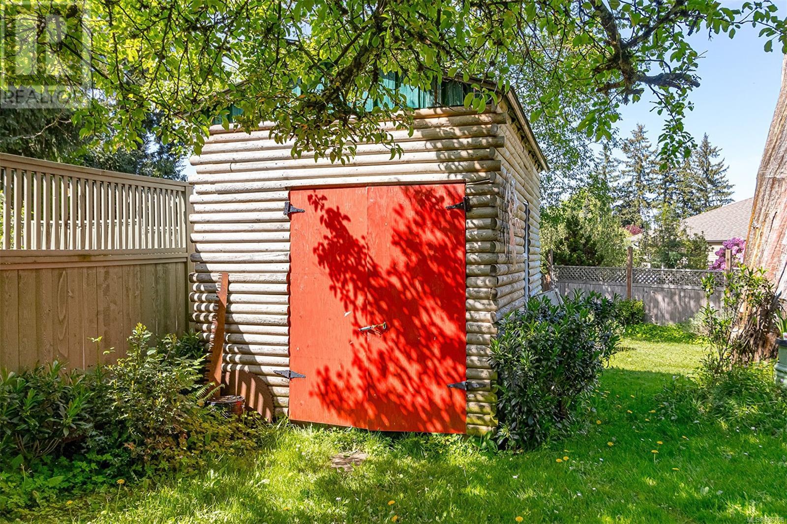 2374 Mill Rd, Nanaimo