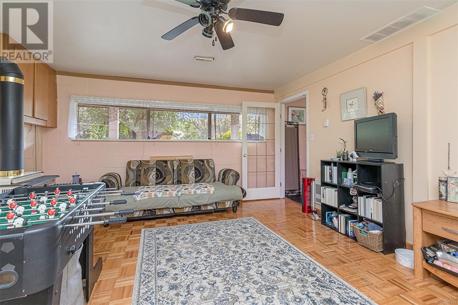 2374 Mill Rd, Nanaimo