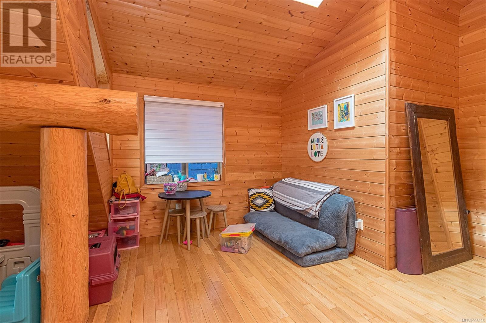 2374 Mill Rd, Nanaimo