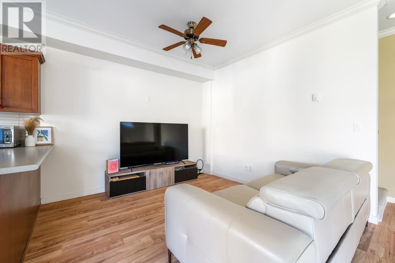 2 8271 FRANCIS ROAD, Richmond