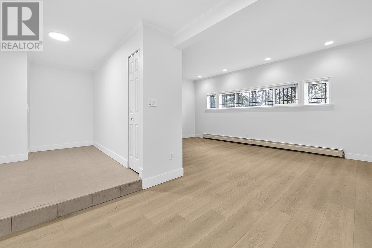 Photo 2 of 4976 Bond Street, Burnaby BC