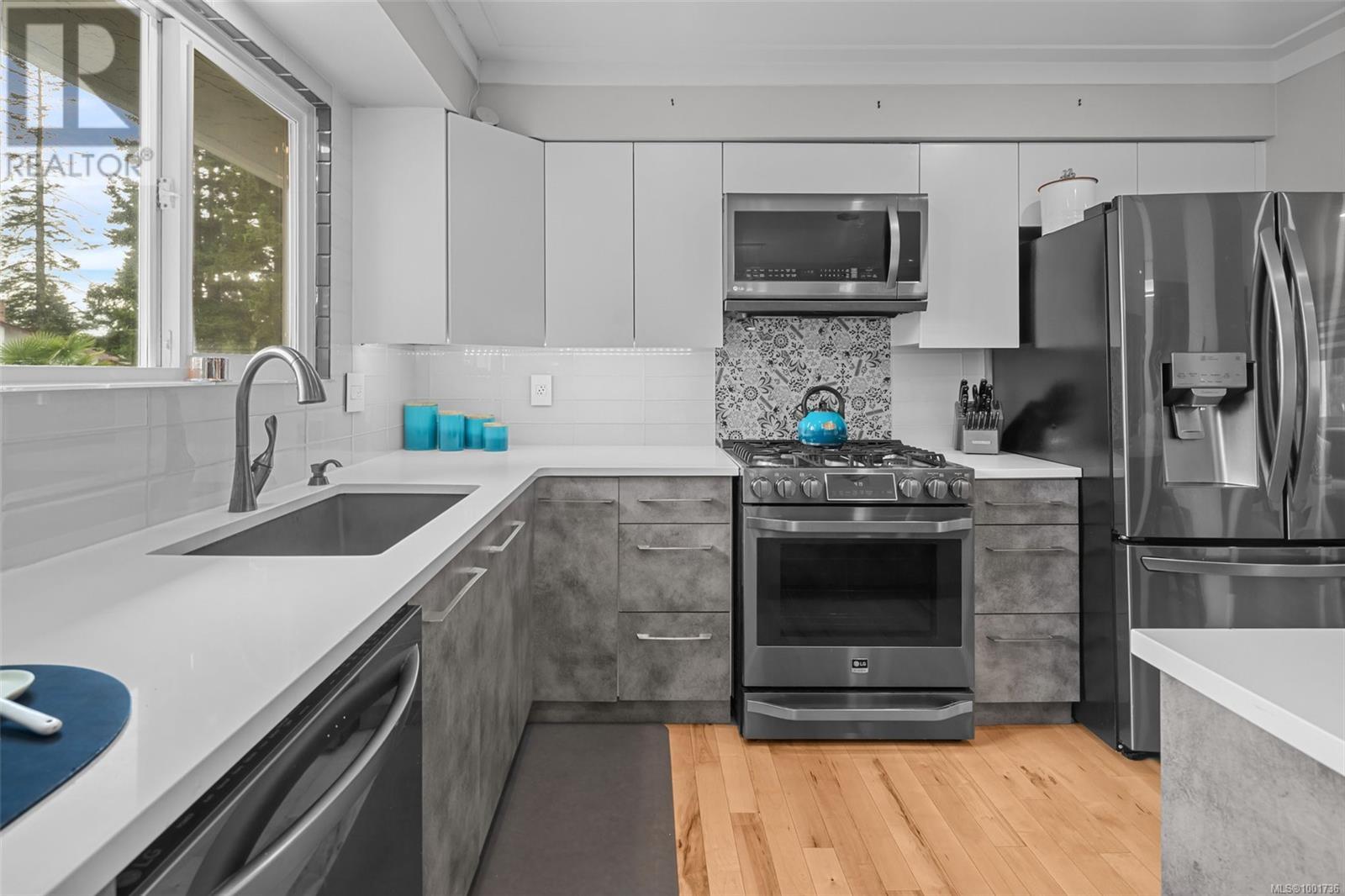 Photo 11 of 2429 Marlene Dr, Colwood BC