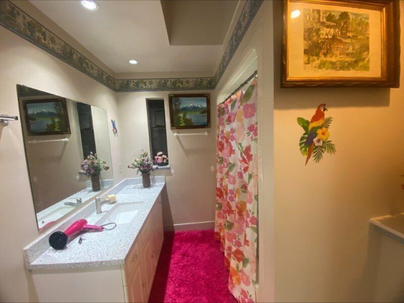 Photo 10 of 4663 207 B Street, Langley BC