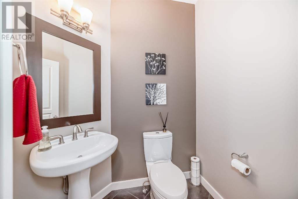 119 Sunset Square, Cochrane, Alberta