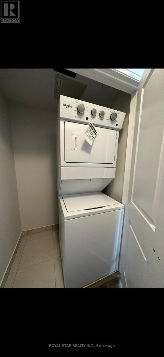 #314 95 ATTMAR DRIVE - 10