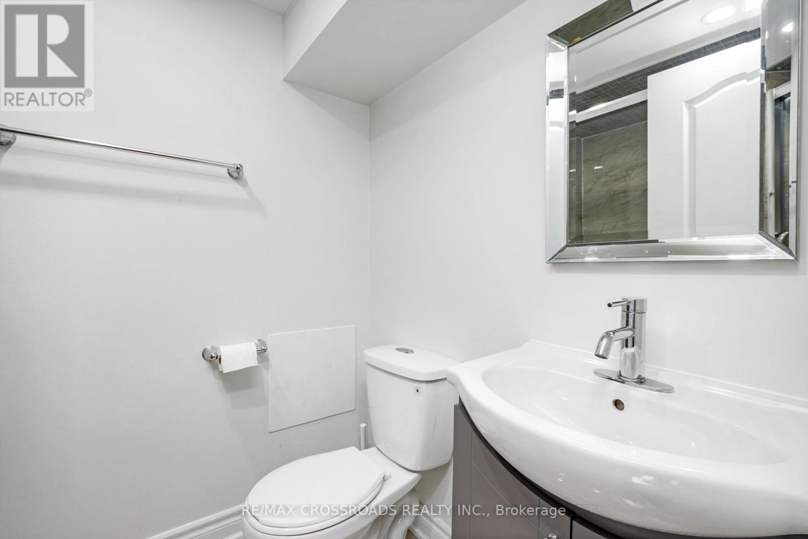 Photo 17 of 2095 Haig Drive, Ottawa ON