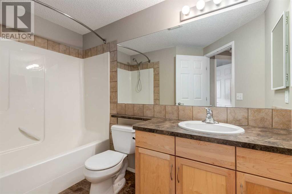 Single Family House Bi-level for Sale in  Copperfield Rise SE Copperfield Calgary 
