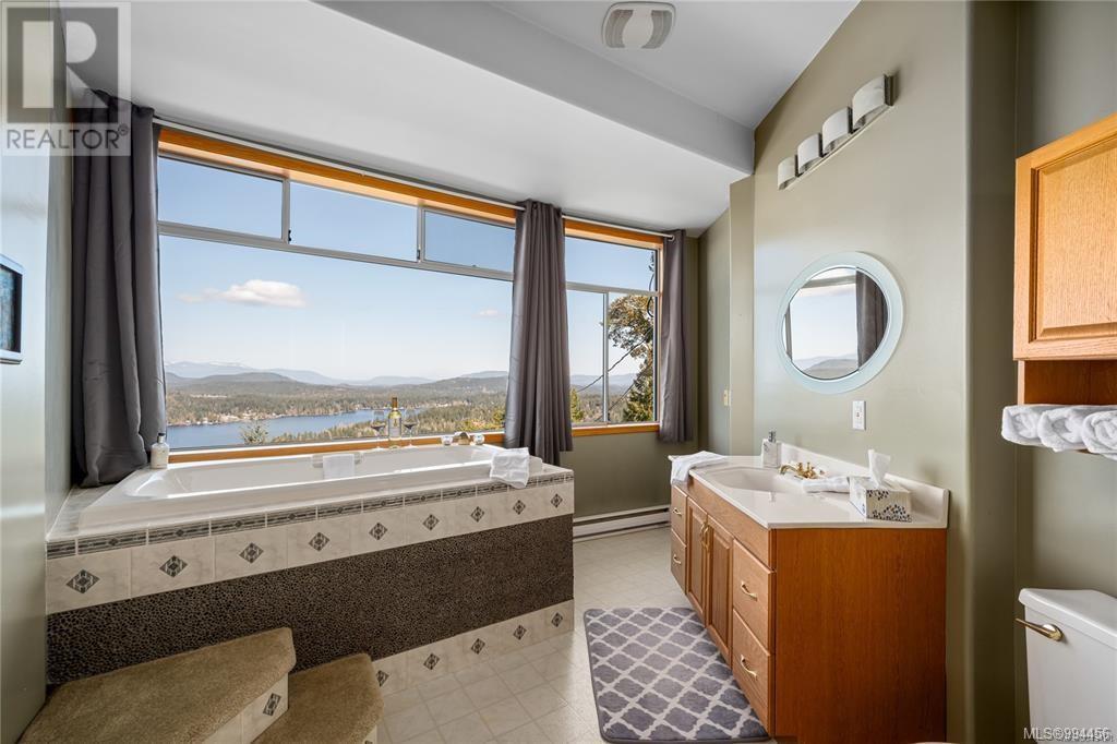  1828 Strathcona Heights, Shawnigan Lake